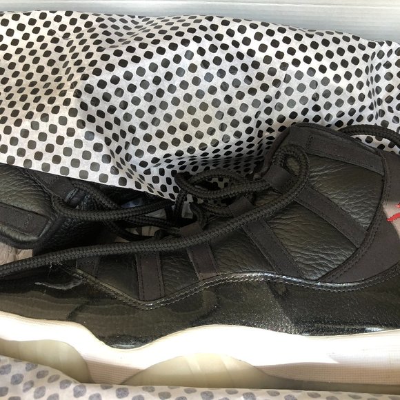 AIR JORDAN 11 RETRO SIZE 11 main image 10